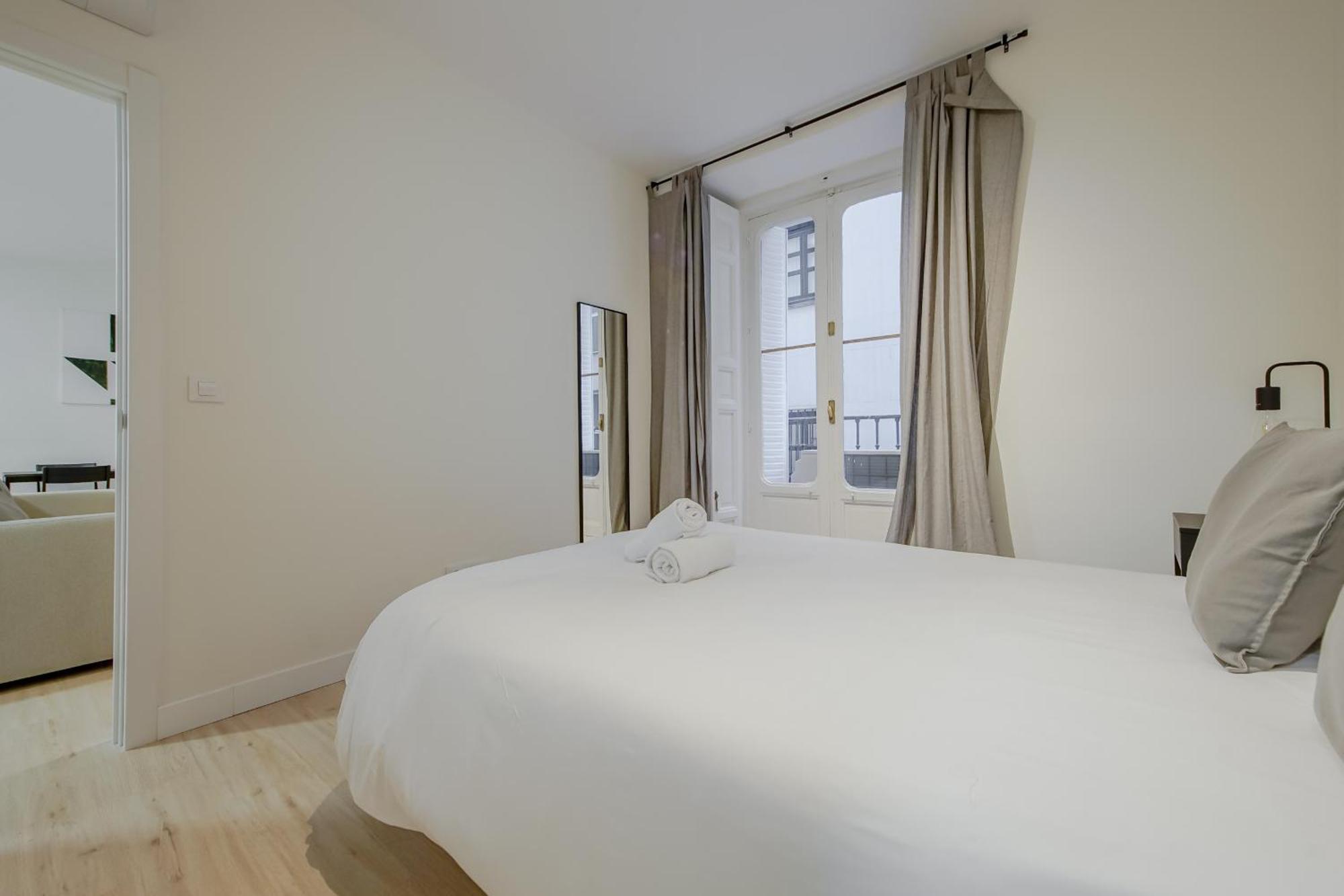 Cozy&New Apartment Para 6Pax En La Plaza De Tirso - Madrid E1 מראה חיצוני תמונה