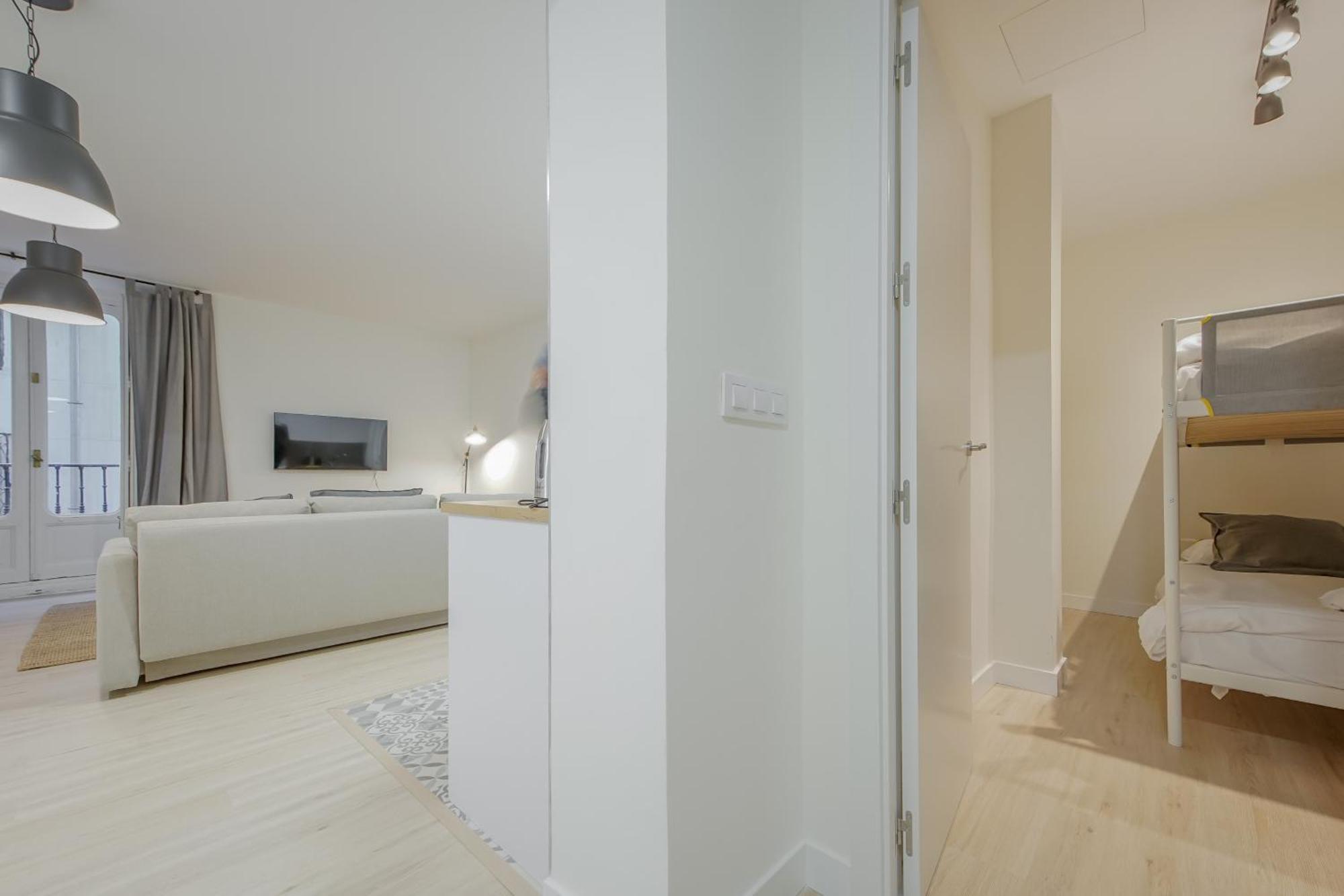 Cozy&New Apartment Para 6Pax En La Plaza De Tirso - Madrid E1 מראה חיצוני תמונה