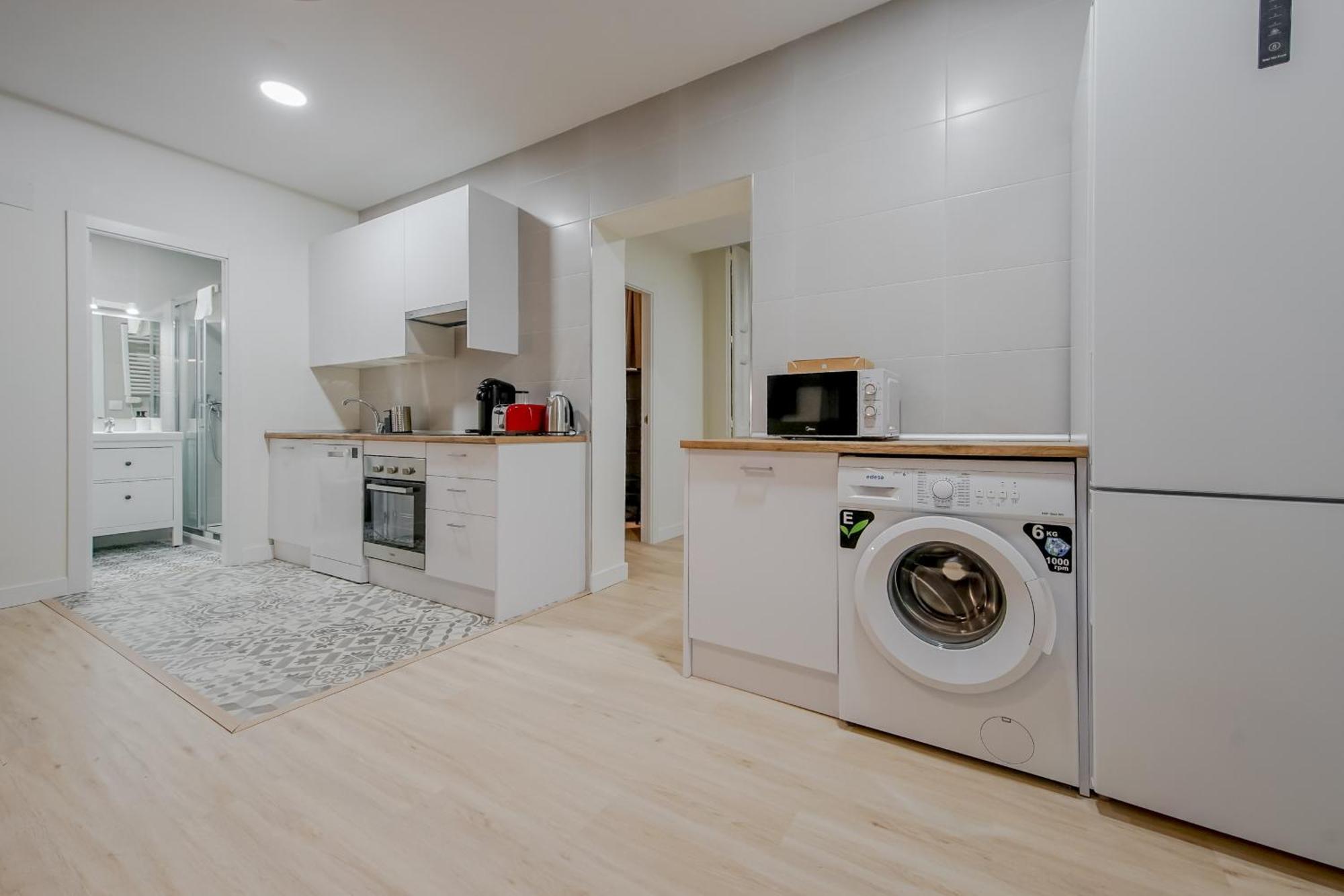 Cozy&New Apartment Para 6Pax En La Plaza De Tirso - Madrid E1 מראה חיצוני תמונה