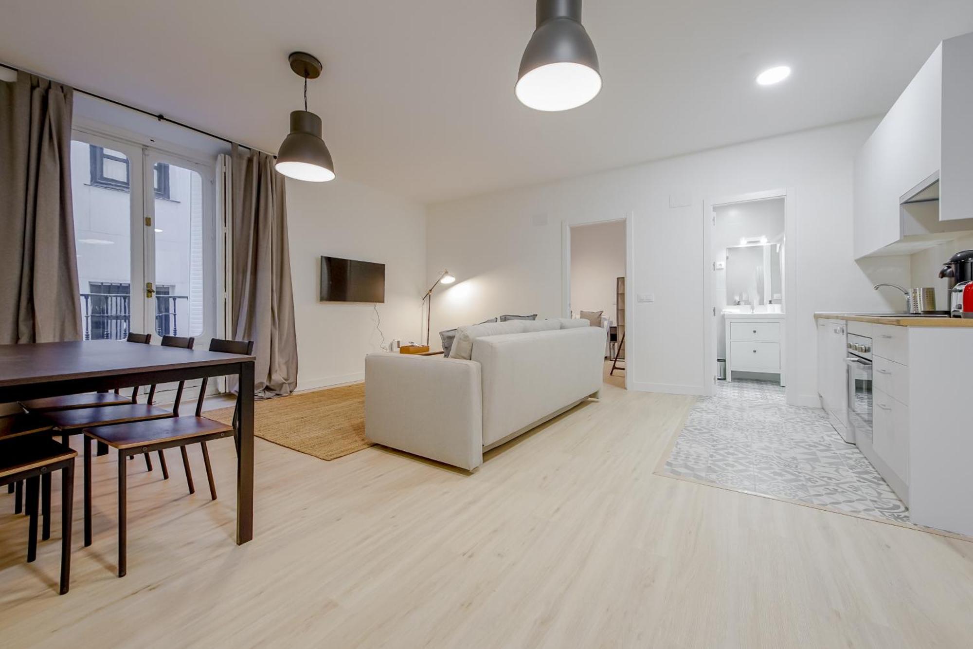 Cozy&New Apartment Para 6Pax En La Plaza De Tirso - Madrid E1 מראה חיצוני תמונה